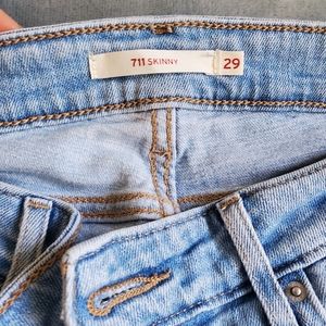 Levi's women's jeans size 29